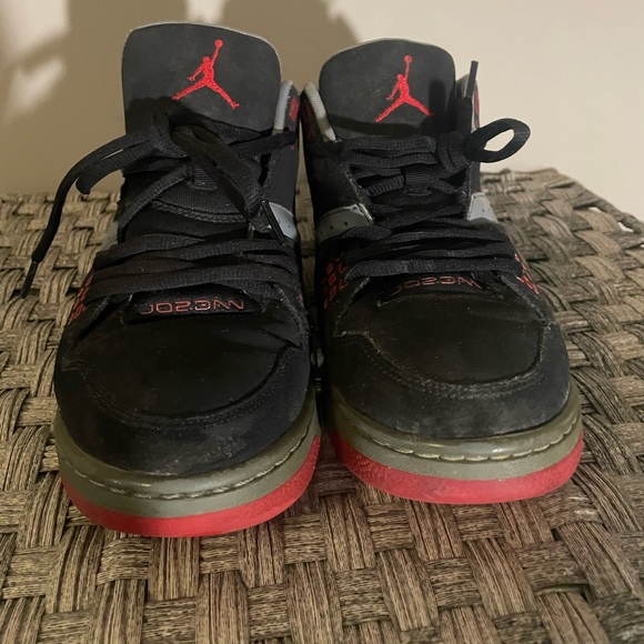 Jordan Flight 23 - Picture 5 of 6